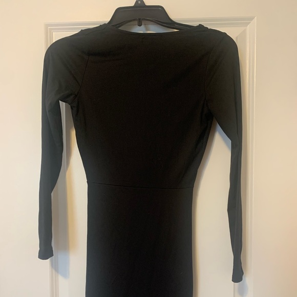 Dress - Picture 2 of 4